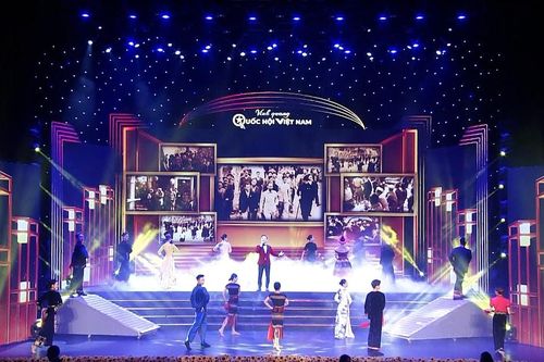 Chương trình nghệ thuật chính luận 'Vinh quang Quốc hội Việt Nam': Ca khúc 'Khát vọng Diên Hồng'