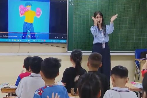 Hà Nội đưa tiếng Anh thành ngôn ngữ thứ hai