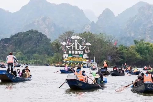 Trả lại cảnh quan Di tích Quốc gia đặc biệt chùa Hương