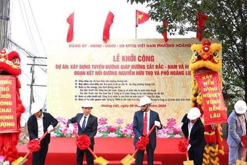 Phường Hoàng Liệt khởi công tuyến đường giáp đường sắt Bắc - Nam và hồ Linh Đàm