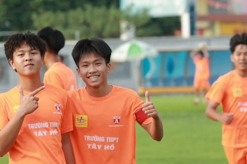 THPT Tây Hồ lại mơ đổi màu huy chương