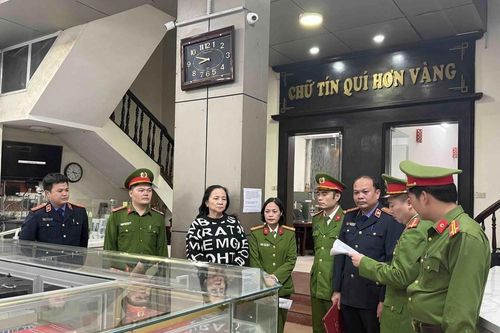 Thanh Hóa: Khởi tố, bắt 3 đối tượng tại Công ty Vàng bạc Kim Chung