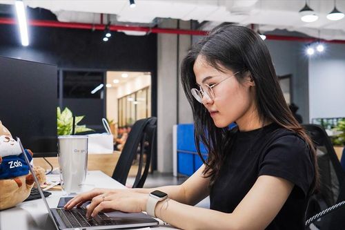 Nữ kỹ sư Zalo đưa công nghệ Việt đến hội thảo AI hàng đầu thế giới