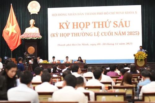 Mỗi đại biểu Hội đồng nhân dân phải thực sự là cầu nối tin cậy giữa cử tri với chính quyền