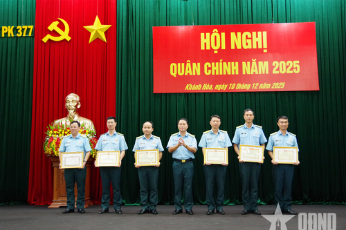 Sư đoàn 377 tổ chức Hội nghị quân chính năm 2025
