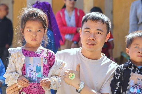 'Tấm lòng vàng' sưởi ấm mùa đông vùng cao