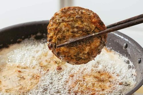 Món đặc sản 'ngọ nguậy' ở Hải Phòng phải canh đúng mùa mới thưởng thức được