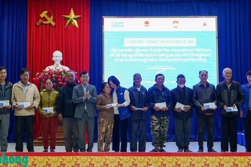 Hỗ trợ khẩn cấp cho người dân bị ảnh hưởng bởi thiên tai