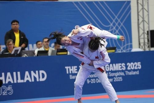 Campuchia rút khỏi SEA Games 33, Việt Nam có huy chương đầu tiên