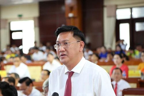 Chất vấn lý do Cần Thơ ngập kéo dài, nhân sự cấp xã 'vừa thừa, vừa thiếu'