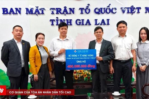 Gia Lai: Các đơn vị y tế hỗ trợ hàng trăm triệu đồng cho bà con vùng lũ