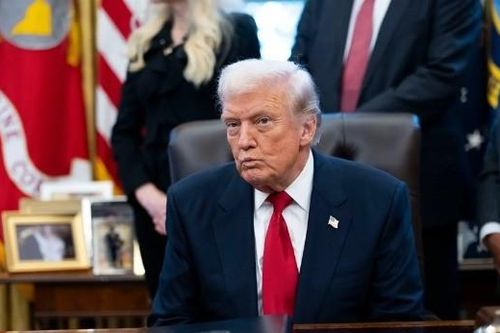 Ông Trump nói Nga có lợi thế trước Ukraine, chê châu Âu 'nói nhiều làm ít'