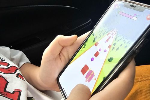 Cách tiếp cận 'an toàn kỹ thuật số' giúp bảo vệ trẻ em trên mạng hiệu quả