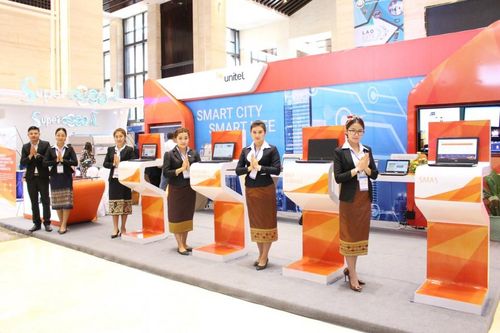 Việt Nam hỗ trợ Lào thúc đẩy chuyển đổi số