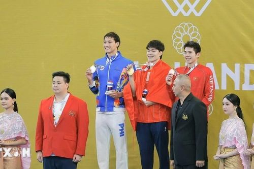 SEA Games 33: Trần Hưng Nguyên giành HCV nội dung bơi 200m hỗn hợp cá nhân