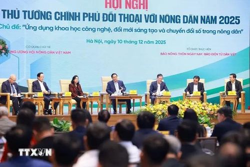 Thủ tướng kêu gọi thực hiện '3 đồng hành' cùng người nông dân