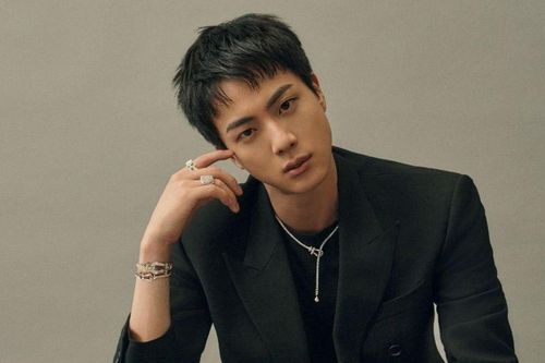 Chuyện gì đang xảy ra với Jin (BTS)