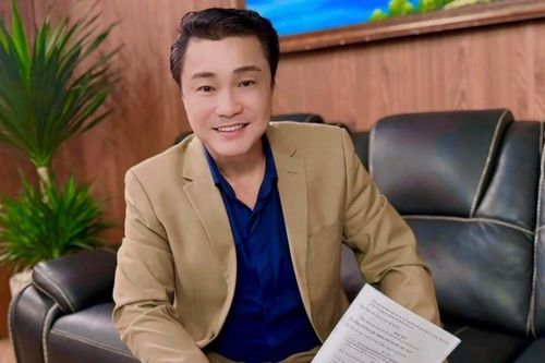 Nam tài tử đình đám Lý Hùng: Tiết lộ cát xê mấy chục cây vàng, U60 vẫn độc thân, sống trong biệt thự 700 m2 giữa Sài Thành