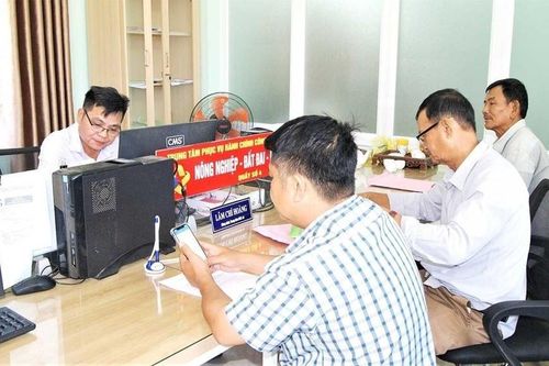 Chấn chỉnh để nâng cao hiệu quả công vụ trong quản lý đất đai