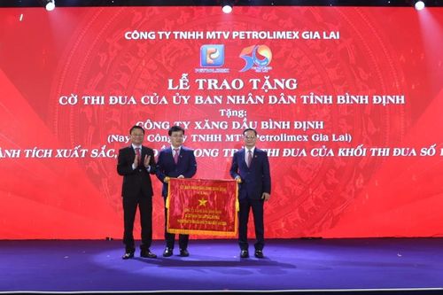Công ty TNHH Một thành viên Petrolimex Gia Lai kỷ niệm 50 năm ngày thành lập