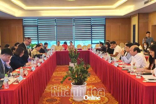 Hội thảo 'Quản lý tòa soạn hội tụ: Kinh nghiệm và giải pháp cho các cơ quan báo chí trong tình hình hiện nay'