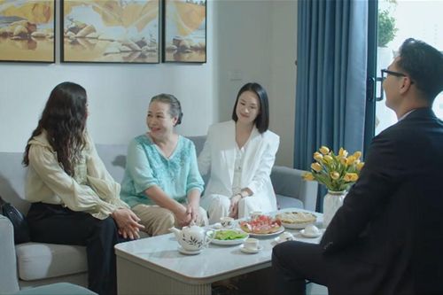 Lằn ranh tập 27: Khắc đối mặt kỷ luật, Vinh khai nhận tội