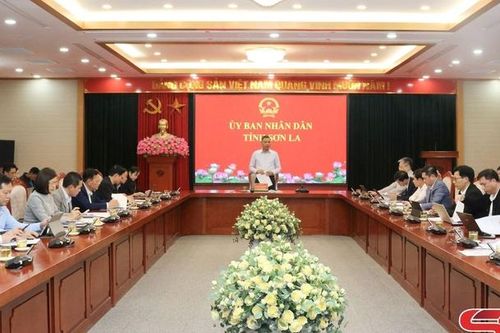 Họp Hội đồng thẩm định bảng giá đất tỉnh