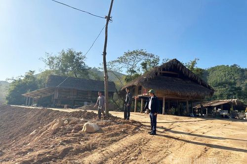 'Chìa khóa' giải phóng mặt bằng ở Hùng Lợi