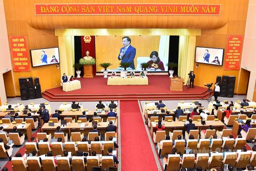 Đại biểu tập trung chất vấn và trả lời chất vấn nhiều vấn đề cử tri quan tâm