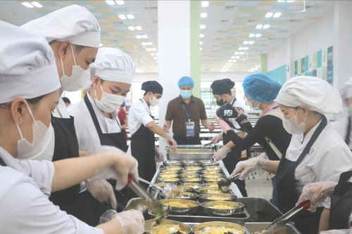 TP. Hồ Chí Minh: Kêu gọi ban đại diện cha mẹ học sinh cùng giám sát an toàn thực phẩm trong trường học