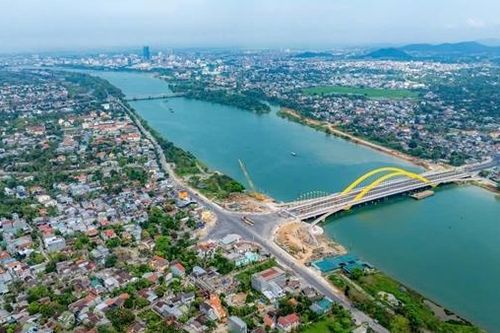 Giữ gìn bản sắc kiến trúc của Huế- một đô thị cung đình đang chuyển mình thành đô thị hiện đại