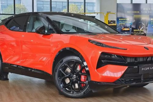 Mẫu SUV Lotus For Me có chiều dài hơn 5 mét