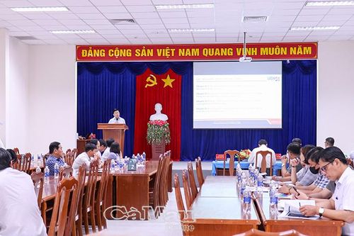 Nâng cao năng lực cán bộ thực hiện mục tiêu tăng trưởng hai con số