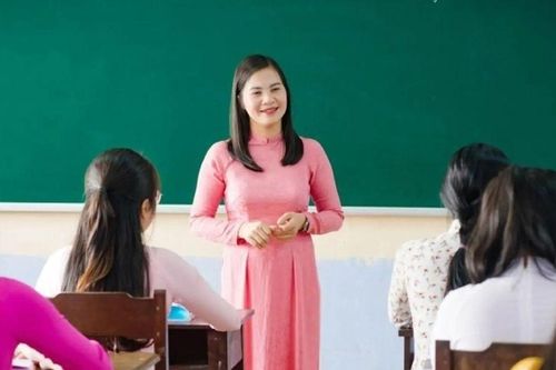 Áp dụng Bảng lương mới Giáo viên THPT, THCS, TH và GVMN từ 01/01/2026 sau khi điều chỉnh hệ số lương đặc thù tại dự thảo mới, chi tiết thế nào?