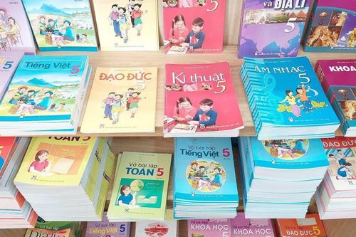Từ 2026 sẽ có một bộ sách giáo khoa sử dụng thống nhất toàn quốc