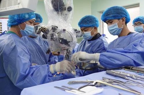Bệnh viện Đa khoa Trung ương Cần Thơ ứng dụng nhiều kỹ thuật chấn thương, chỉnh hình giảm tải cho tuyến trên