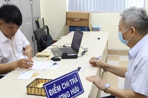 Chính sách lương hưu cho người sắp nghỉ hưu cuối năm 2025