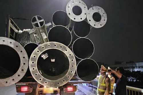 CSGT Hà Nội: Xử lý gần 1.200 xe tải vi phạm trong một tháng