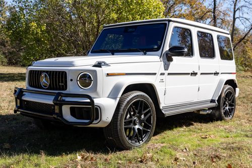 Sang tay Mercedes-AMG G 63 mới tinh, lời ngay 29.000 USD