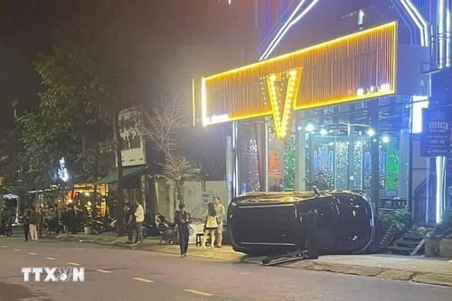 Khởi tố bị can lao ôtô lên vỉa hè về tội danh 'Giết người'