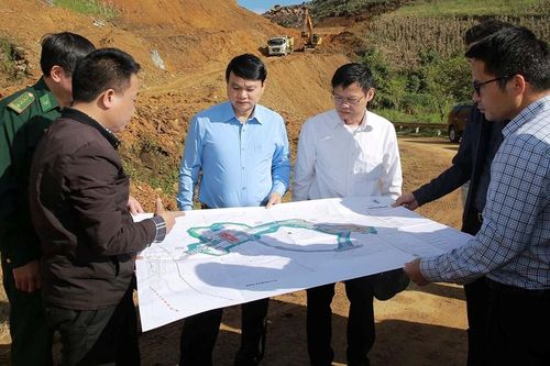 Đẩy nhanh tiến độ xây dựng trạm kiểm soát Cửa khẩu quốc tế Lóng Sập