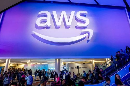 Nhà máy trí tuệ nhân tạo AWS: Nâng cao hiệu năng hạ tầng AI trong trung tâm dữ liệu