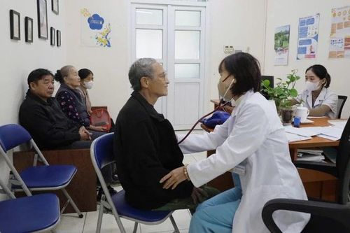 Y tế cơ sở tích cực hơn nữa trong chuyển đổi số phục vụ công tác khám, chữa bệnh cho người dân