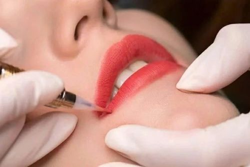 Phun xăm thẩm mỹ nhiều biến chứng, làm sao để an toàn?