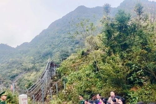 Bồi dưỡng tình yêu, trách nhiệm với biên cương Tổ quốc cho học sinh