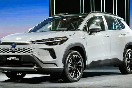 Top 5 mẫu xe hybrid bán chạy nhất tháng 11/2025: Toyota Corolla Cross HEV vươn lên vị trí đầu bảng