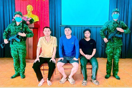 Bắt giữ 3 đối tượng có hành vi nhập cảnh trái phép vào Việt Nam