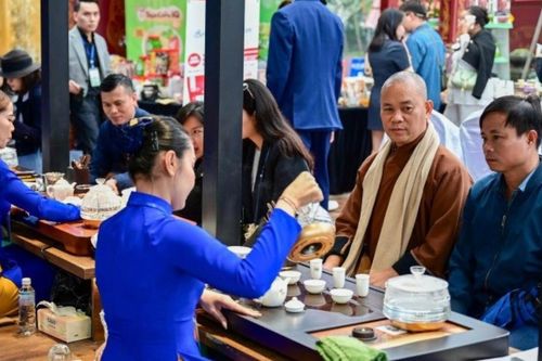 Huế khai mở lễ hội trà quốc tế đầu tiên, kết nối nghệ nhân năm châu