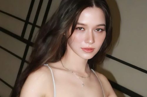 Nhan sắc nữ ca sĩ hát nhép 100% ở khai mạc SEA Games 33