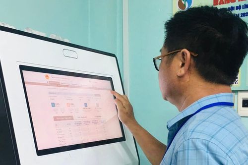 Tăng tốc chuyển đổi số tạo nền tảng nông thôn mới hiện đại
